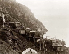 unexplained-events:Disappearing VillageIn 1930, over 2,000 occupants of an Inuit