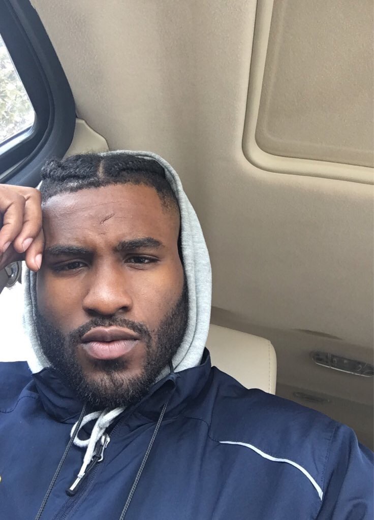 boyy-bait:  hottestmenontheplanet:  When he’s literally tall dark and handsome