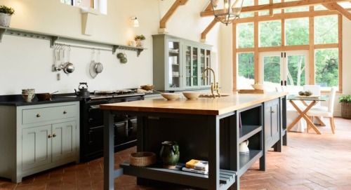 The Guildford Dairy Kitchen - deVOL Classic English Kitchen