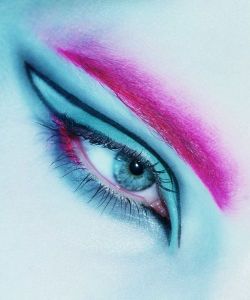 bojrk:  Blue Velvet by Miles Aldridge 