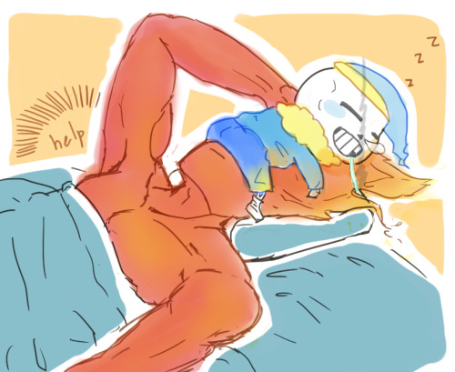 mooncatyao:  itsmelouyu:  Grillby & little Sans  XDDDDDD That’s so cute 