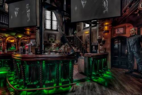 Frankenstein’s bar, Edinburgh, Scotland. A converted church turned into a lab.Photo by member: