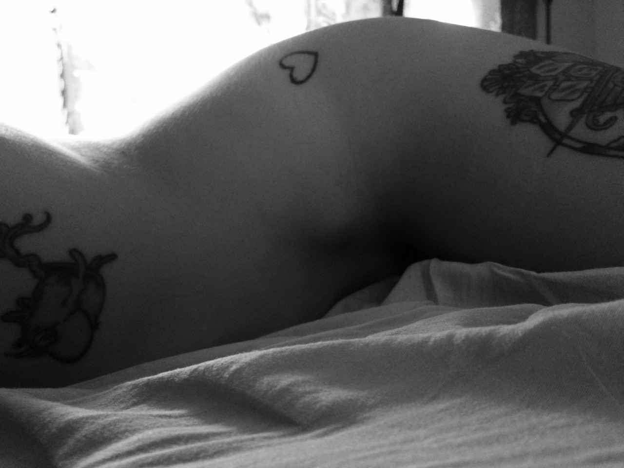reesuhhh:  My boyfriends new favorite hobby is taking photos of me while I sleep.