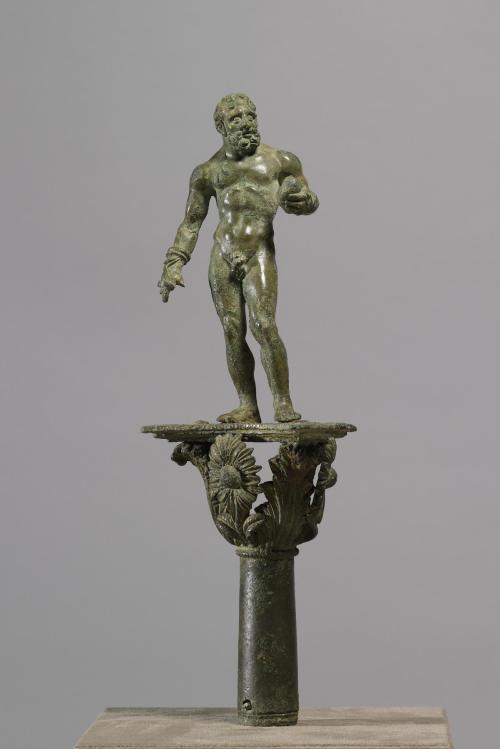 lionofchaeronea:Hellenistic bronze statuette of a boxer.  Artist unknown; 1st cent. BCE.  