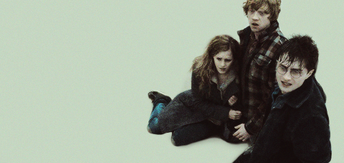 knockturnallley:And then with a little shudder the elf became quite still, and his eyes were nothing