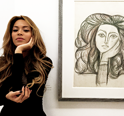Sex lemonaades:  Beyoncé imitating art pieces. pictures