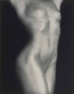 kradhe:  Robert Mapplethorpe, Lydia Cheng, 1985