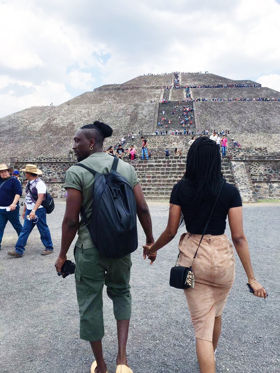 afriikaana:  A love story in Mexico ✨🇲🇽✨