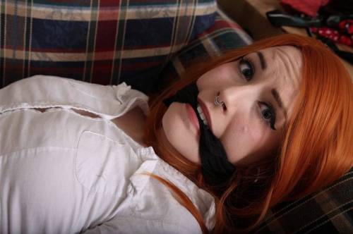 sensualhumiliation:  CAPTIVE and SCARED