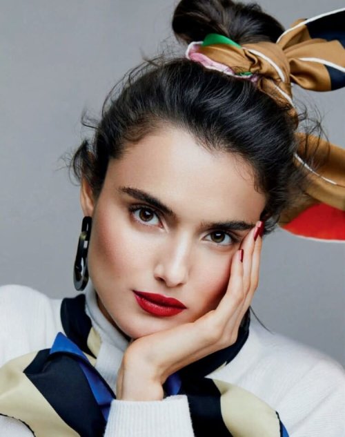 ebaebaworld: unes23:  Blanca Padilla by Miguel Reveriego for Vogue Spain   •❋•Photography•❋•