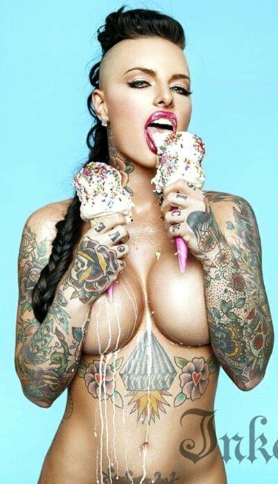 Porn Girl with tattoos photos