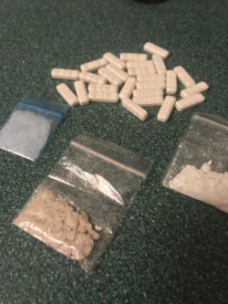 drug-love-affair:  26 Xanax Bars 0.7g of Meth 1g of MDMA 1g of Cocaine
