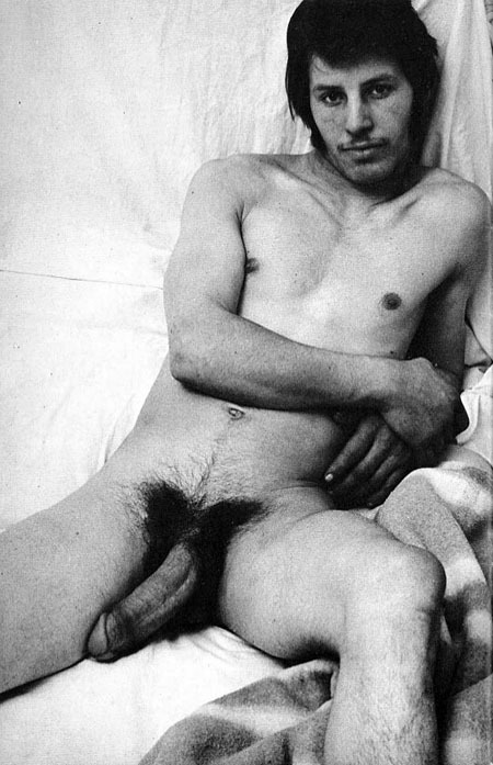 XXX the-gay-past:  Send me YOUR PRIVATE vintage photo