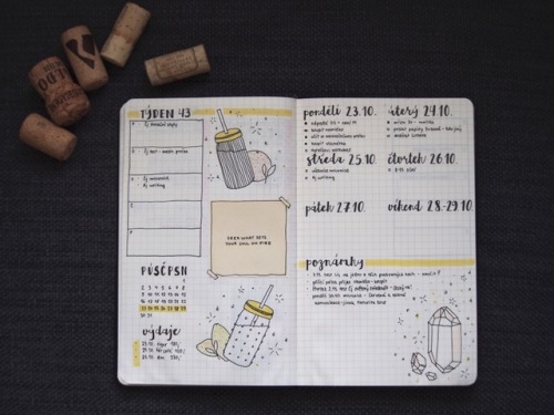 mycupoflarry:  26.10.2017 my first attempt at trying something more creative and I’m really happy with it