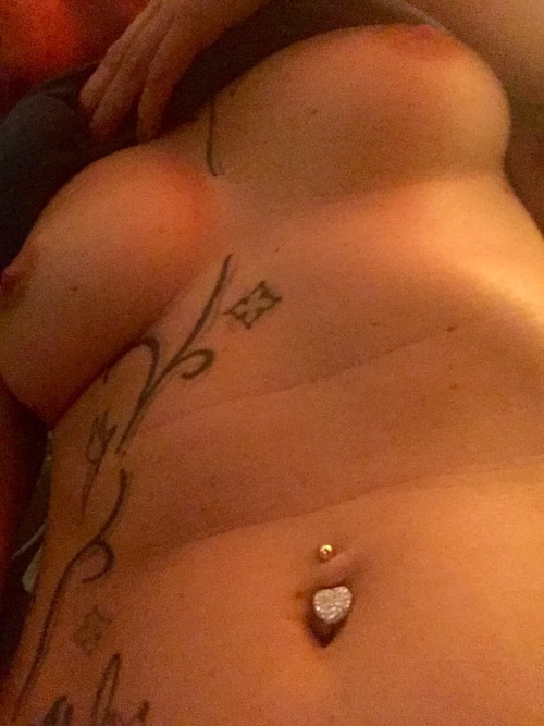 msveebee:  missblond82:  😉  ❤