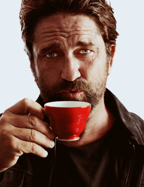 Spilling the Tea with Gerard Butler. (x)