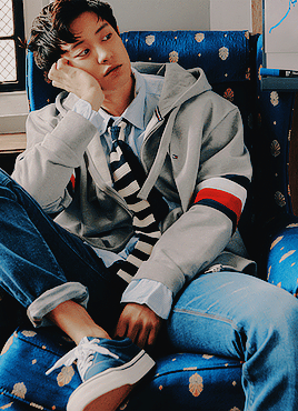 tobenyeol: chanyeol x tommy hilfiger