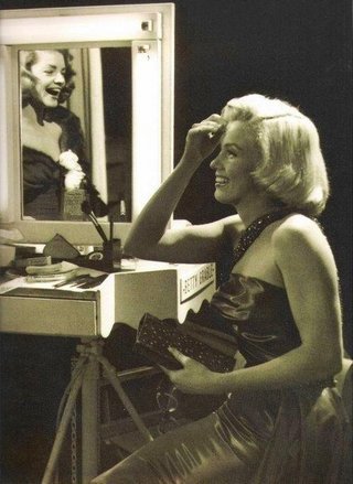 ninatypewriter:
“ Lauren Bacall (reflected in the mirror) and Marilyn Monroe on the set of How To Marry A Millionaire (1953). Photo taken by Sammy Davis, Jr.
”