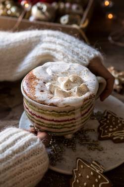 sweetoothgirl:  vanilla mocha hot cocoa