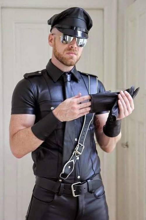 leatherarmysport: #LeatherArmySport