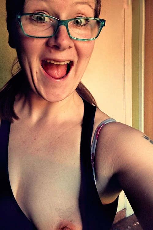 posterwives:  Anne - a wife exposed, a submission to Posterwives and Wivesforreblogging