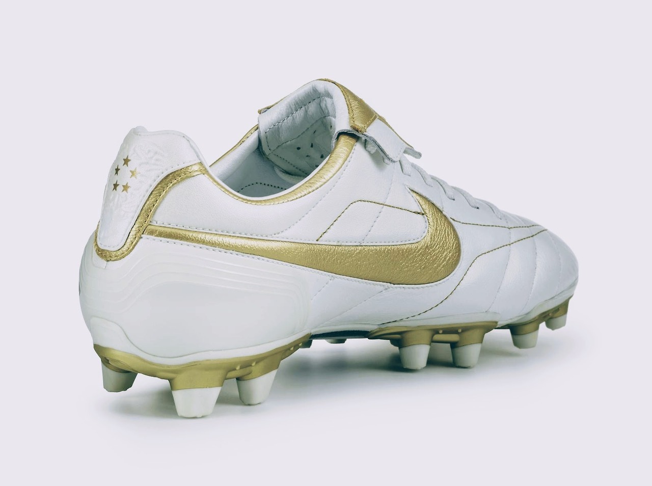 Of The Game - Nike Air Legend R10 FG (White/Gold) Nike