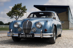 wellisnthatnice:  Jaguar Mk2 by pyntofmyld on Flickr.