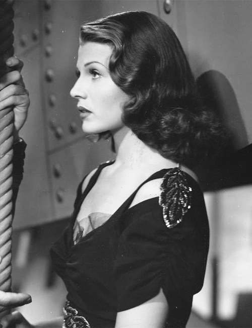 bettesdavis:Rita Hayworth in Angels Over Broadway, 1940