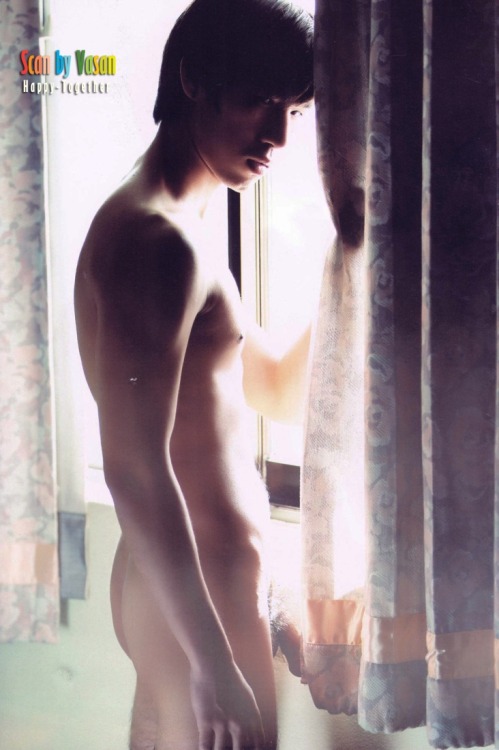 singa61:  Only Asianshttp://singa61.tumblr.com/ 