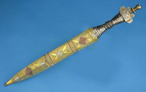 art-of-swords:Tuareg DaggerDated: 19th centuryPlace of Origin: North AfricaMeasurements: overall len