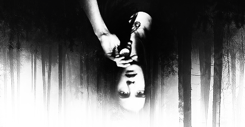 gilbertelena:  the devil inside; 