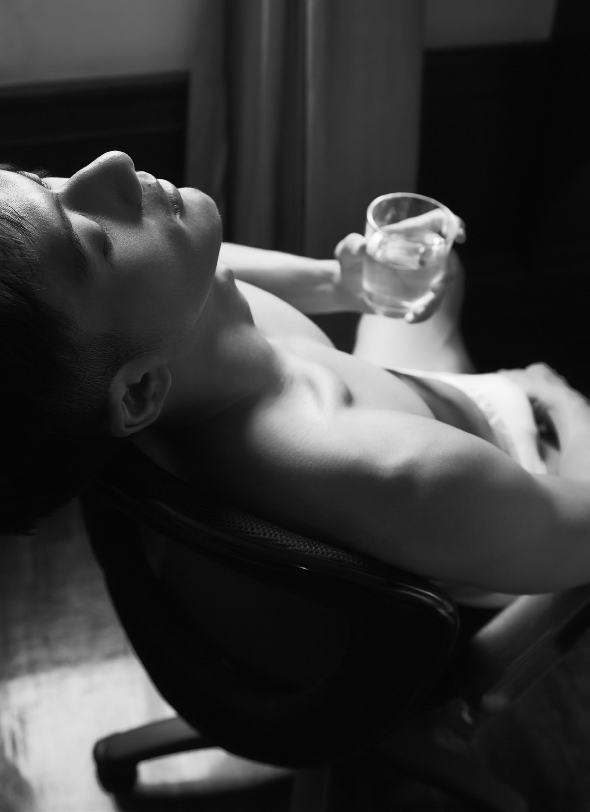 onlyasianhunks:   Jutapat Jarernsungnern-(Iknotus)^8