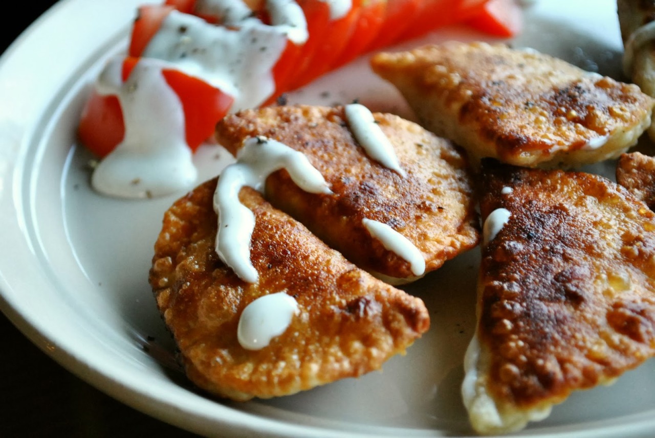 fuckyeahveganlife:  quick vegan pierogi
