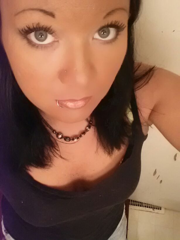 Slutsandwhores4u