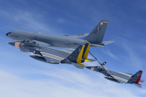 48th Fighter Wing conducts in-flight refuelingF-15E Strike Eagles assigned to the 48th Fighter Wing 