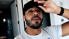  , 1996 [ #300GIFS] VARIOUS /michael Evans Behling Isnigerian & White, Please Cast Accordingly And Use