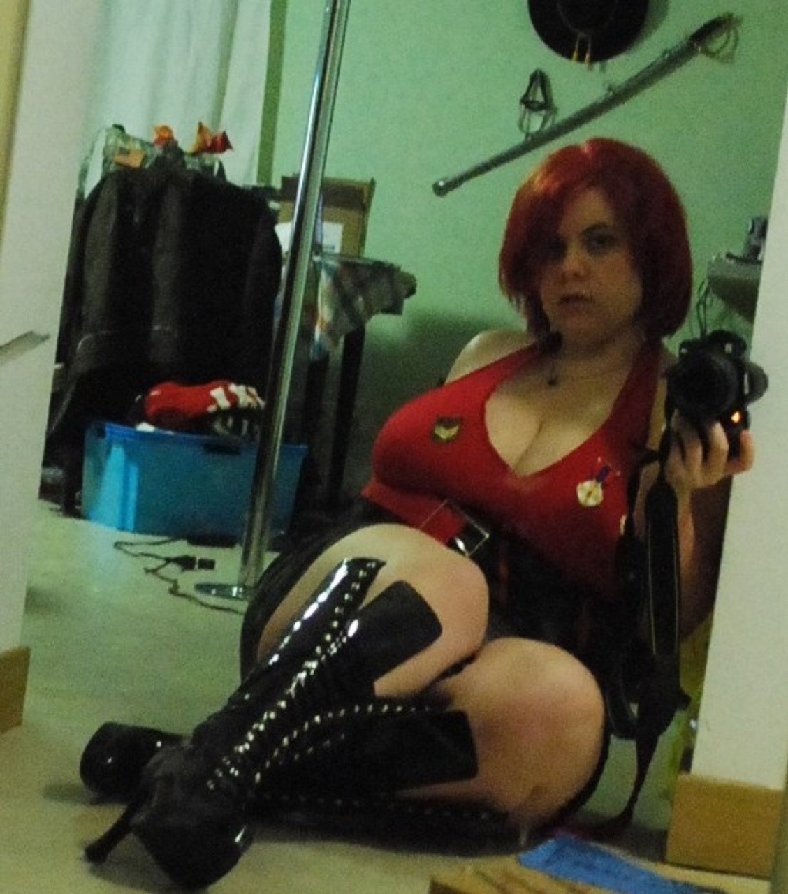 curvygeekgasm85:  Flashback from when i first got this outfit and boots.
