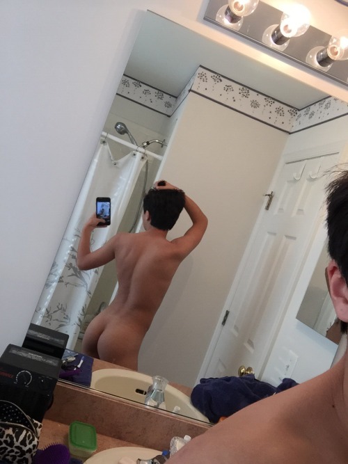 boysandass:  happy New Years! 