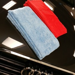 chemicalguys:  Stay tuned for lots and lots of amazing new towels from Chemical Guys. Detailer across the globe have been asking for a super premium finishing towels that exceeds anything else currently available …. these new towels are awesome