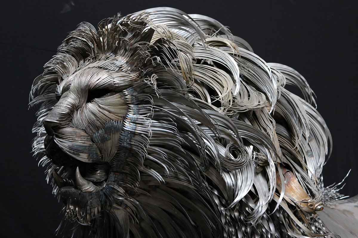 steampunktendencies: Steel Lion by Selçuk Yılmaz