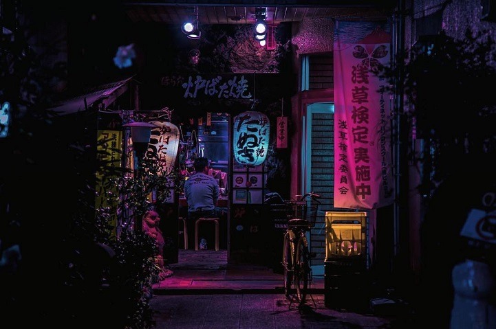 culturenlifestyle:   Tokyo’s Captivating Neon Wonderland Captures The Eye Of Photographer