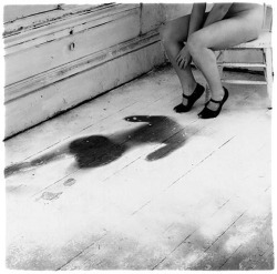 inneroptics:    Francesca Woodman  