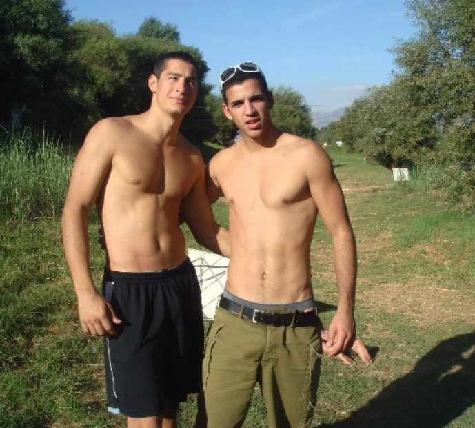 Israhunks