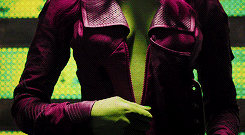 quinzel-harley:female awesome meme  ► Warrior characters (2/5)↳ Gamora —  I am surrounded by the big