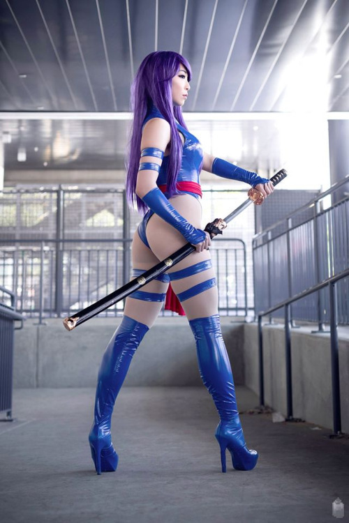 hottestcosplayer:  Hottest Cosplayer features the hottest cosplayers from around
