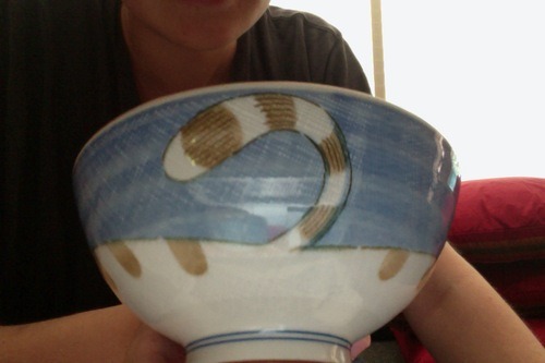 republicannibal:  piertotum-locomottor:  cuteleesi:  kingbard:  cuteleesi:  kingbard:  water-music:   Enjoying some dark chocolate almond milk in my favorite cup before work it’s the cutest cup :3   i see your cat cup and raise you a cat bowl    Your