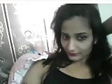 Sex Indian Cam Girl Show[40:08] pictures