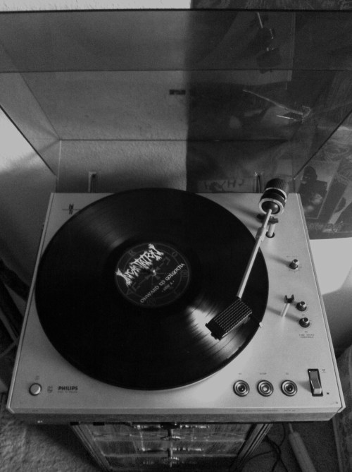 malign-paradigm:  Sublime frequencies. Onward to Golgotha 