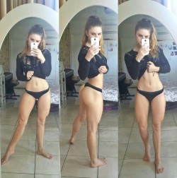 jaydeyfit:  No abs but looads of quads n