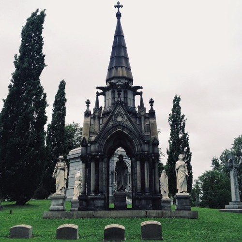 asweetnothing: Cemetery Stroll (at Forest Lawn, Buffalo, New York)